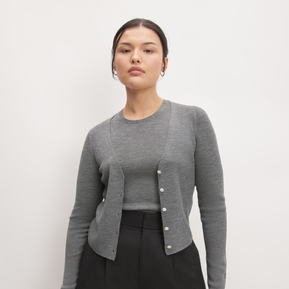 Everlane The Cardigan in Ultrasoft Merino